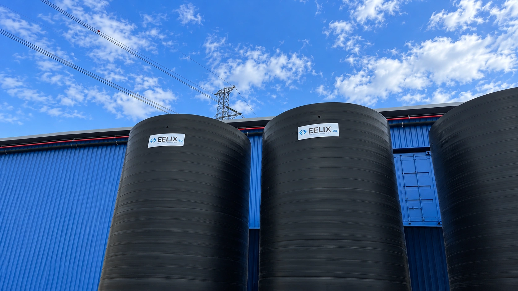 Cuves horizontales EELIX sur site industriel